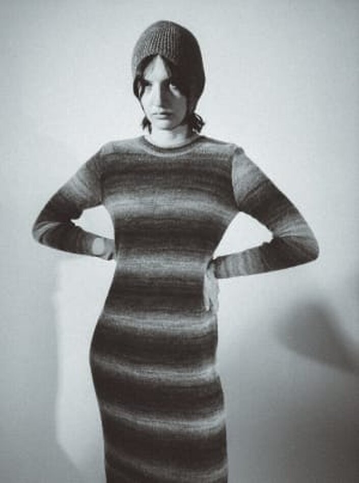 BRYONY H - STYLIST