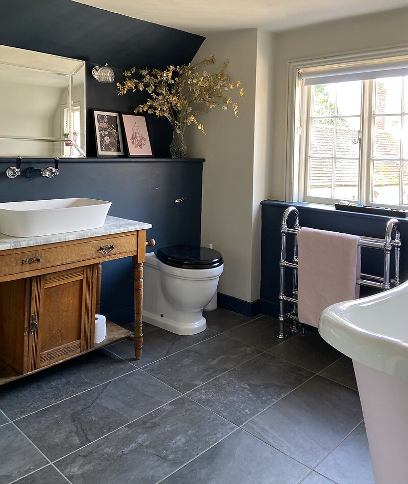 Edwardian Country Farmhouse - Kent TN17