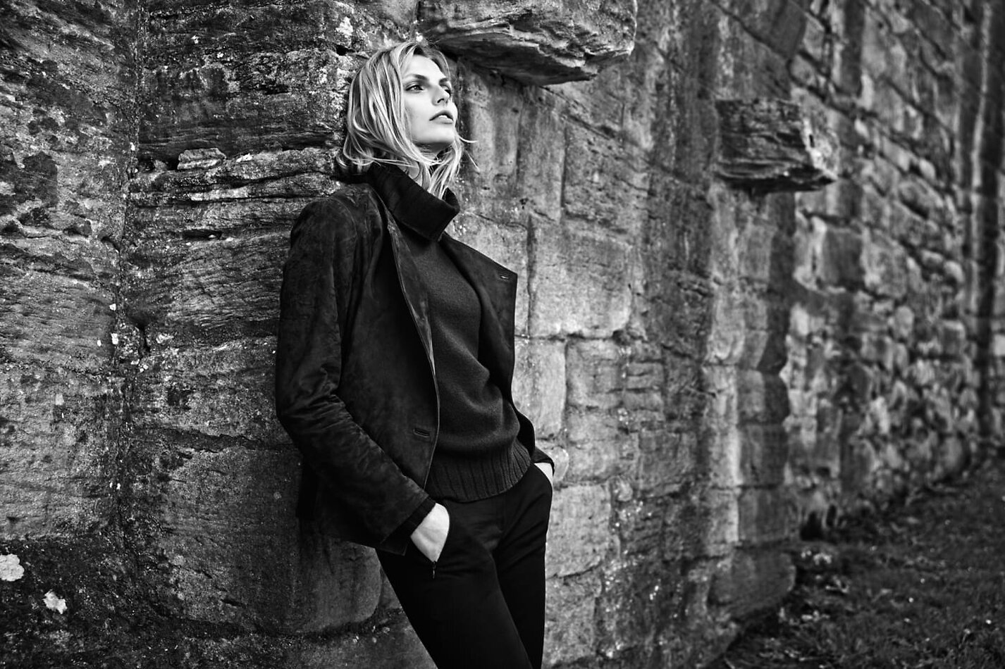 NINA BECKERT