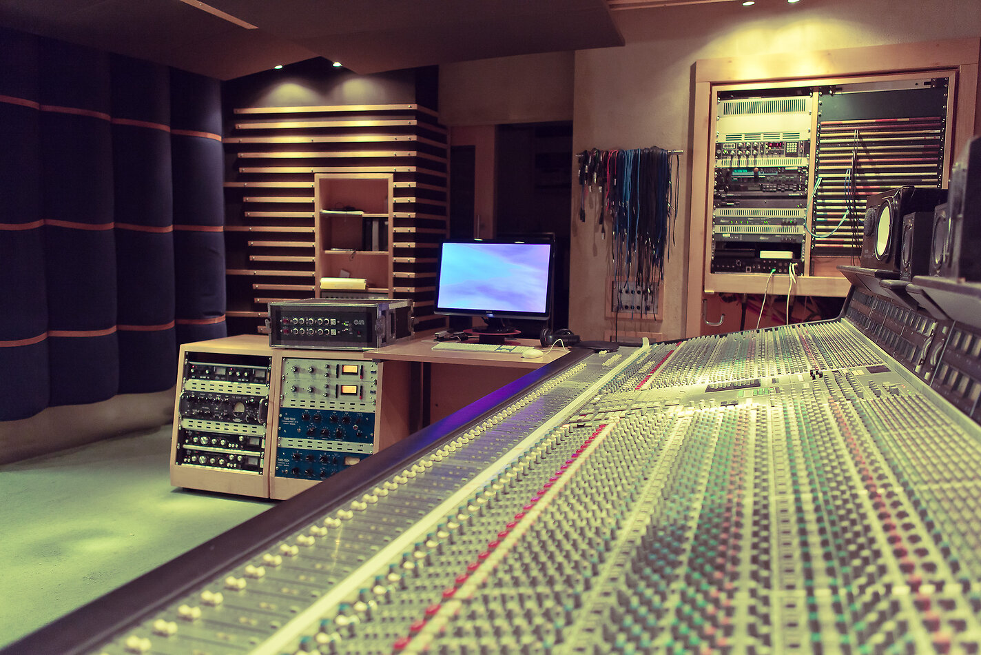 Music Studios W4