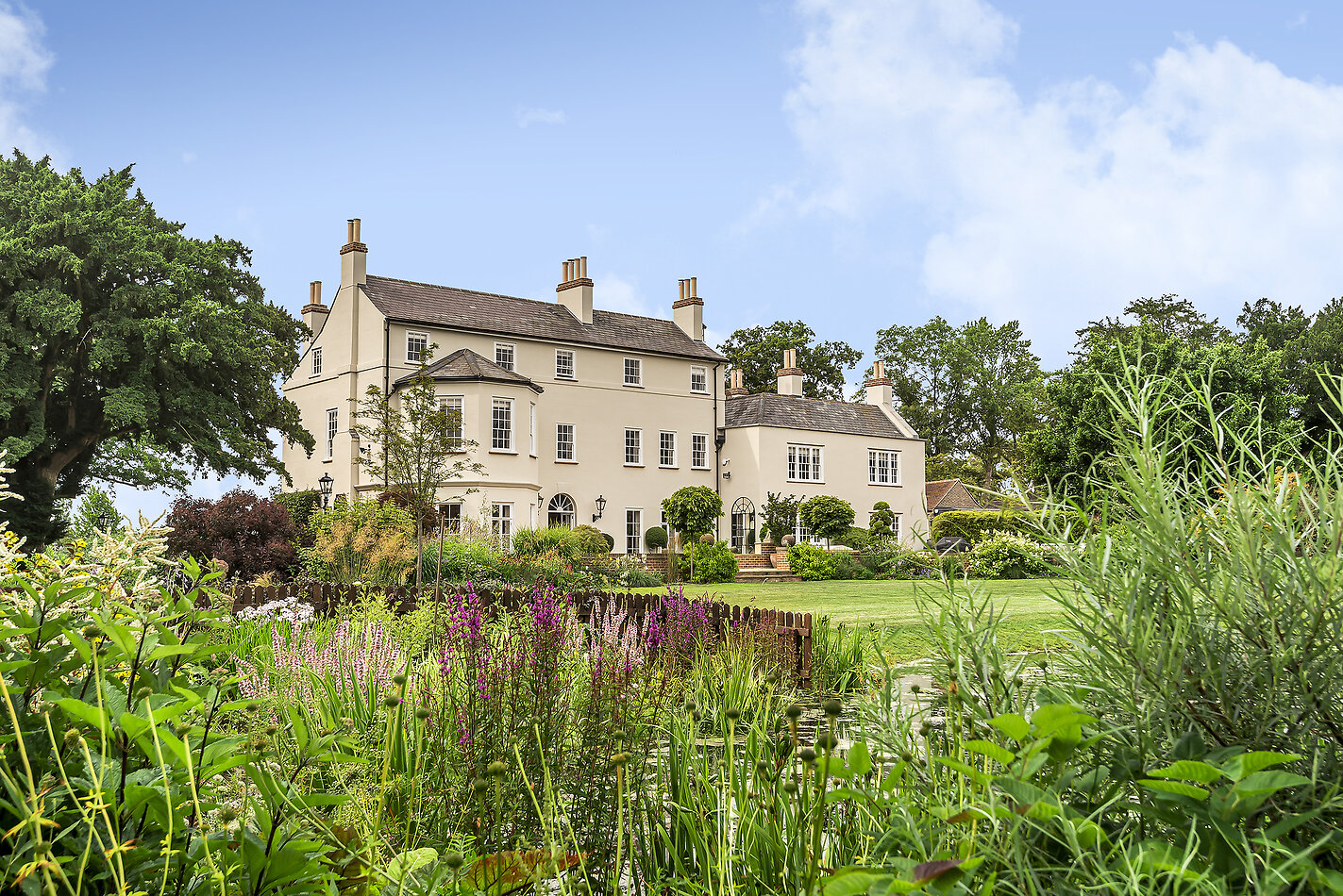 Danes Manor