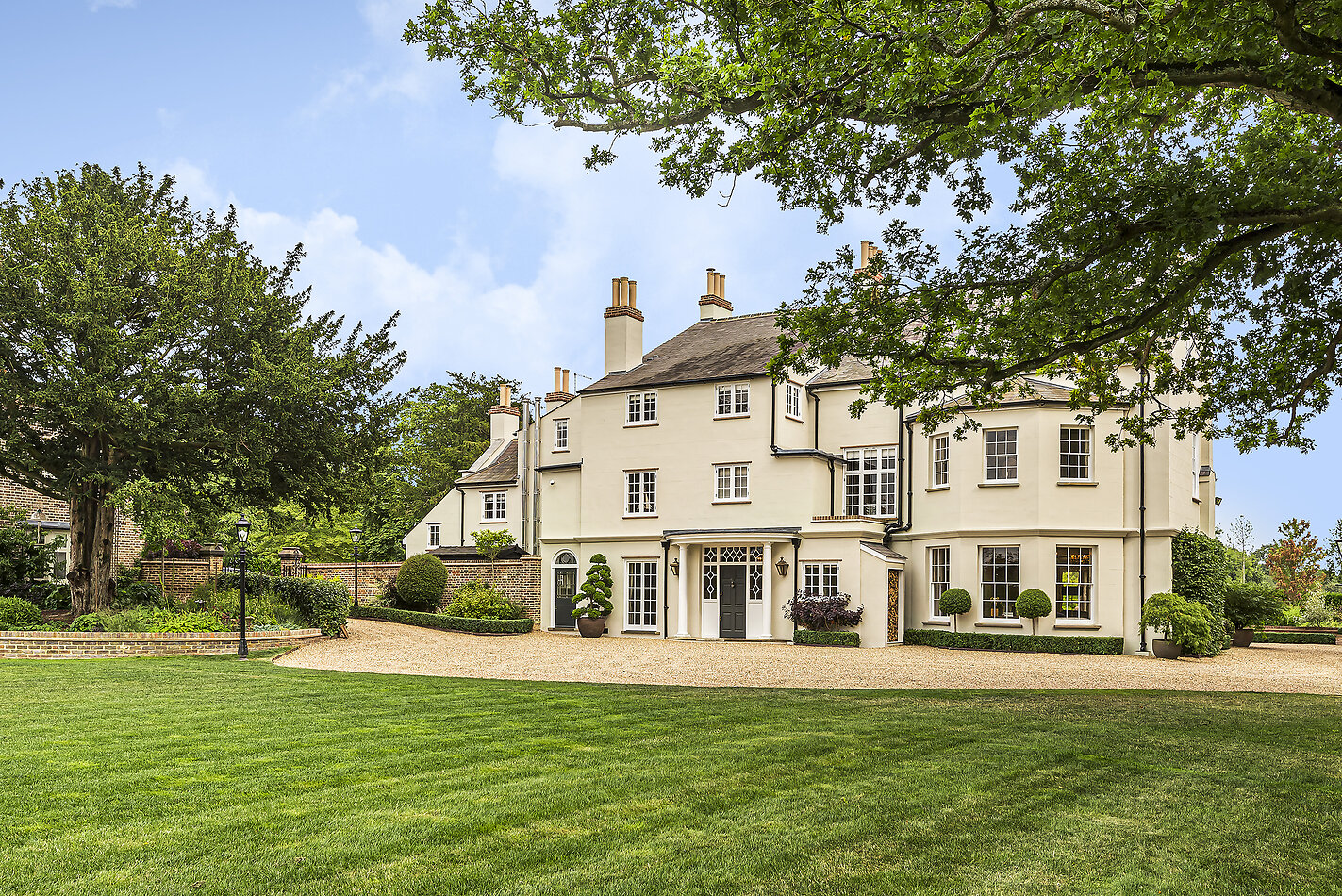 Danes Manor