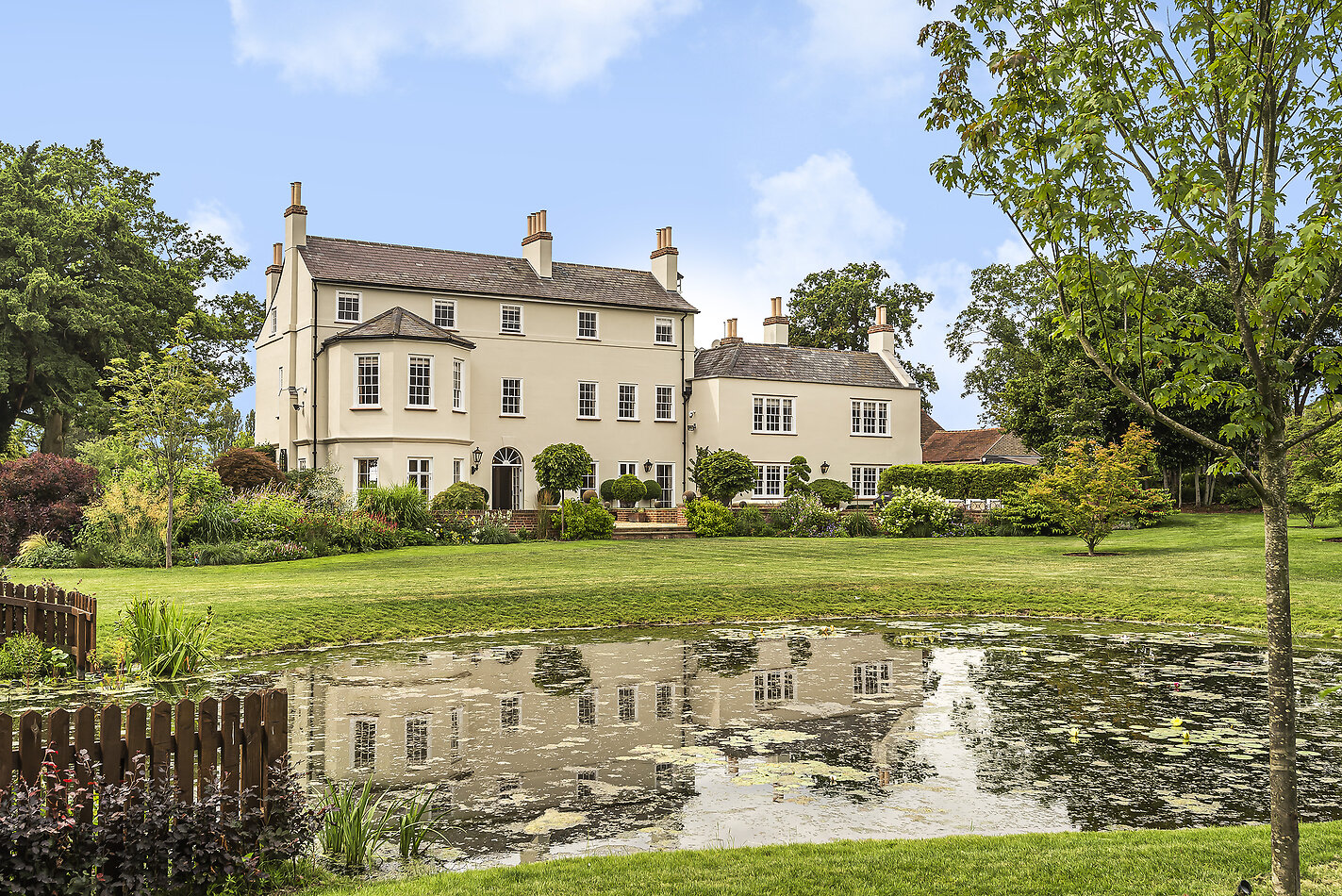 Danes Manor
