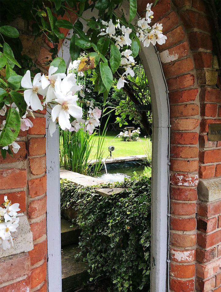 Gothic Folly, Newark
