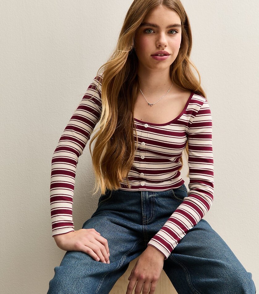CLAIRE RAY