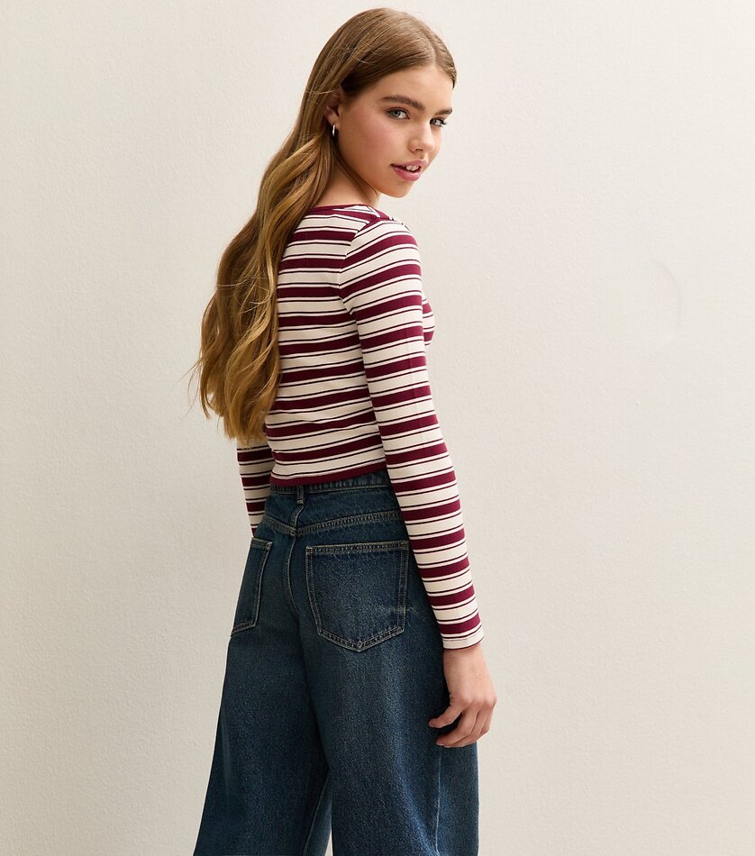 CLAIRE RAY