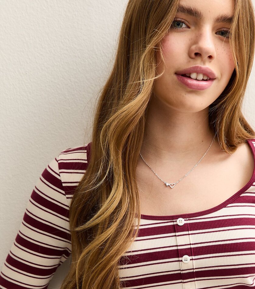 CLAIRE RAY