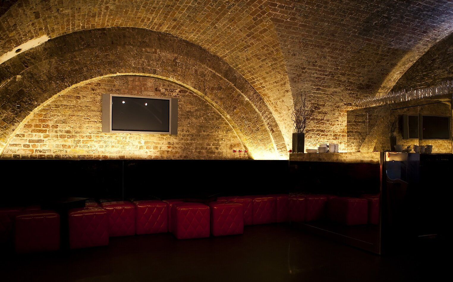 Number 10, WC2