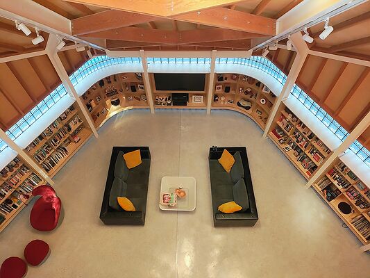 Atrium House KT3