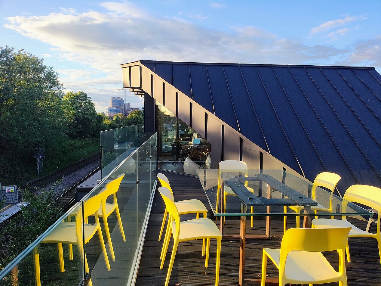 Atrium House KT3