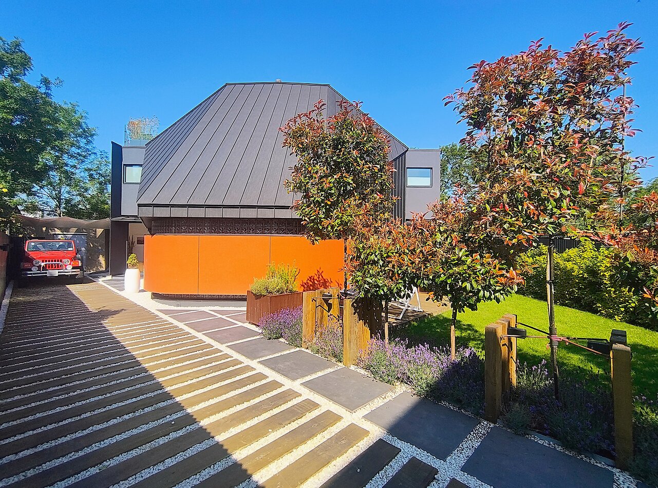 Atrium House KT3