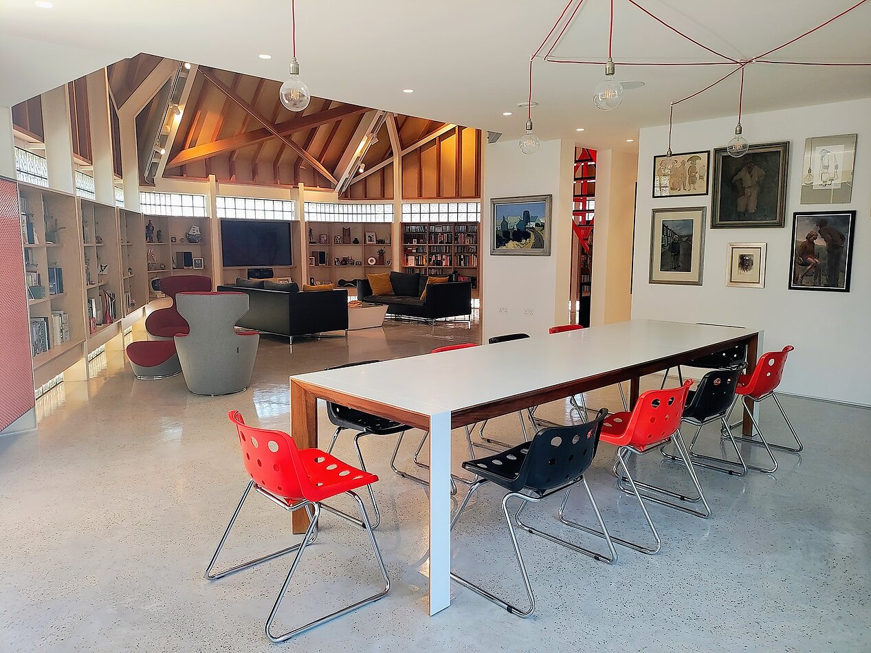 Atrium House KT3
