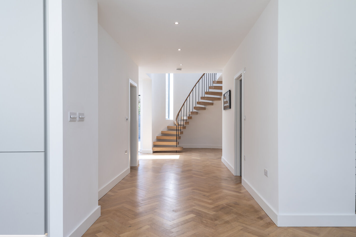 Kings Avenue SW12