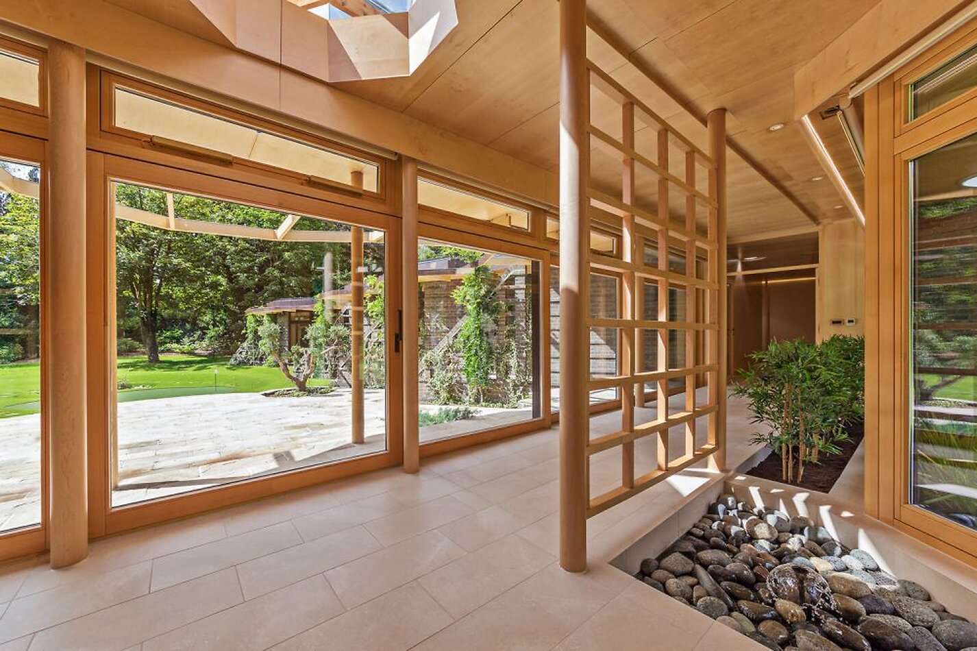 Japanese Lux - St Albans