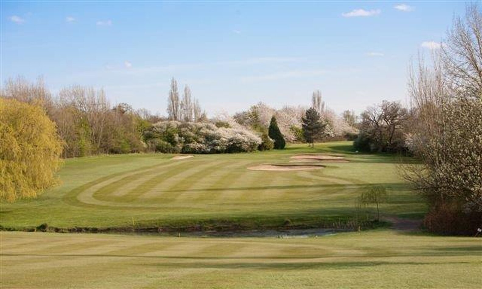 Golf Course - NW7