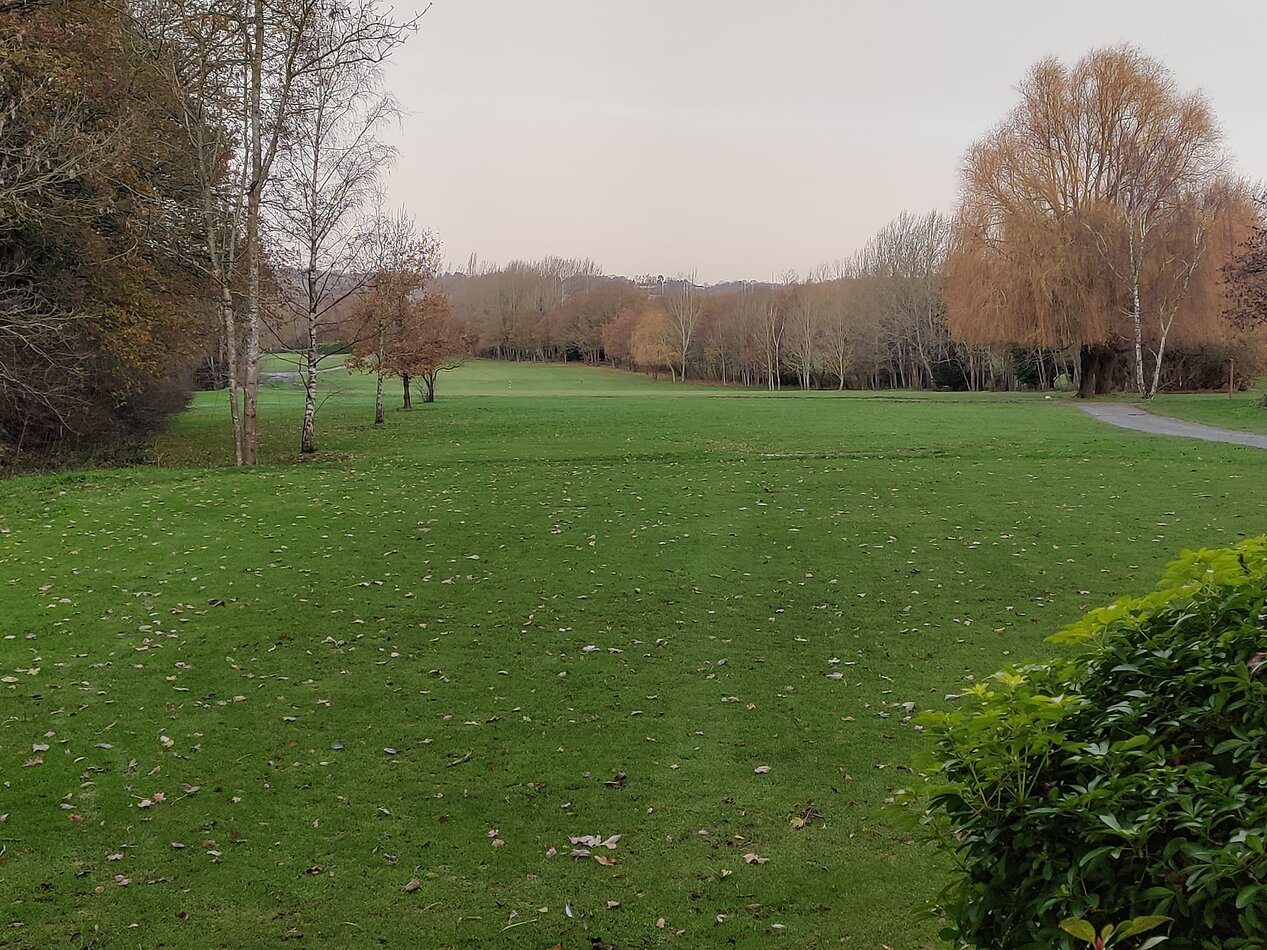 Golf Course - NW7