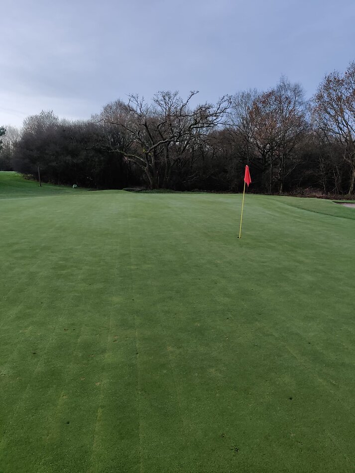 Golf Course - NW7