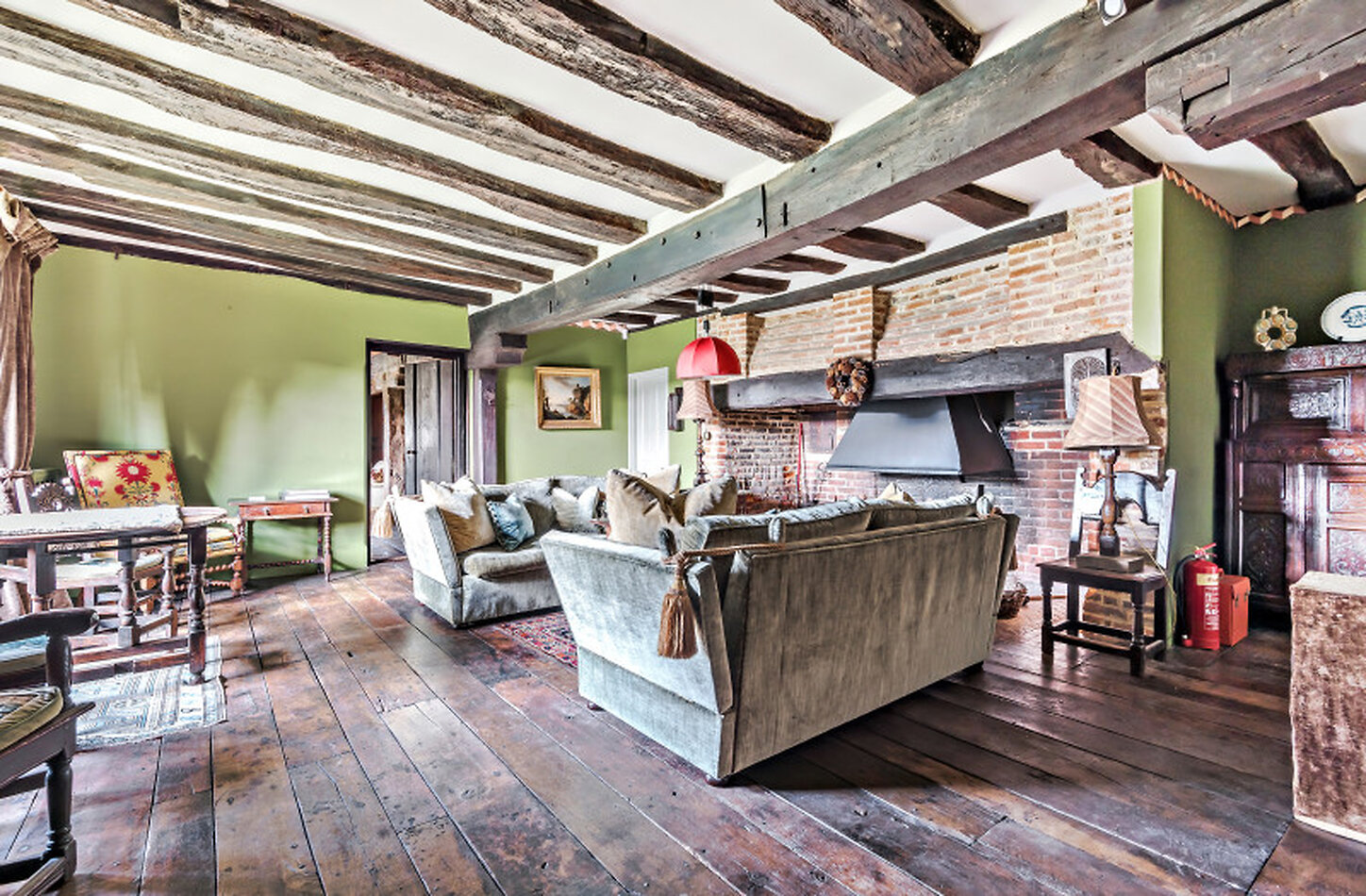 Luddestone Hall- Kent
