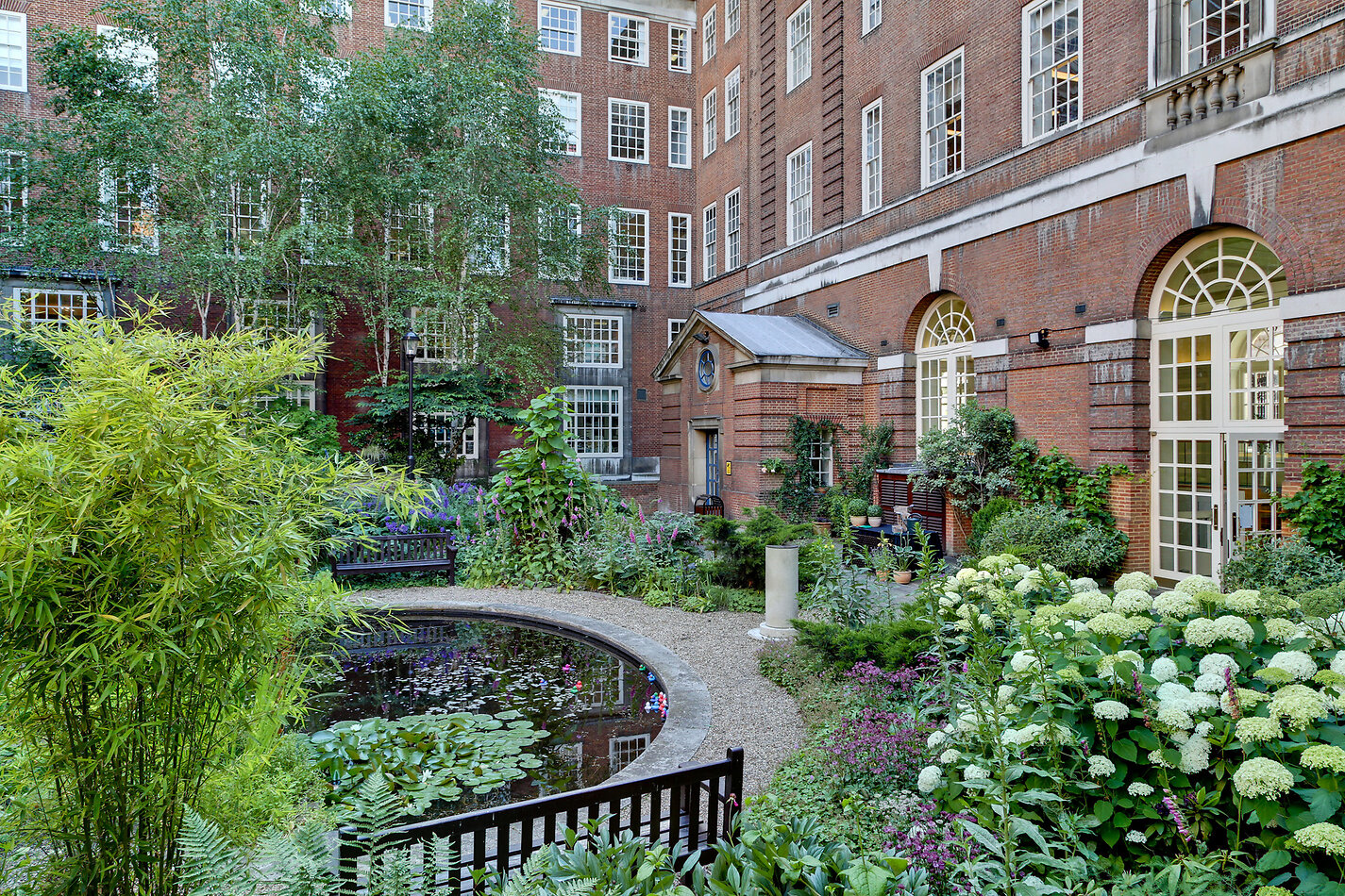 Mansion House in Bloomsbury