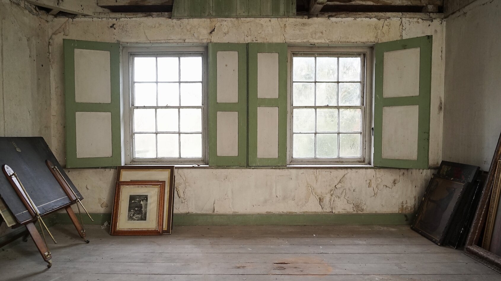 Derelict Victorian Manor - Suffolk