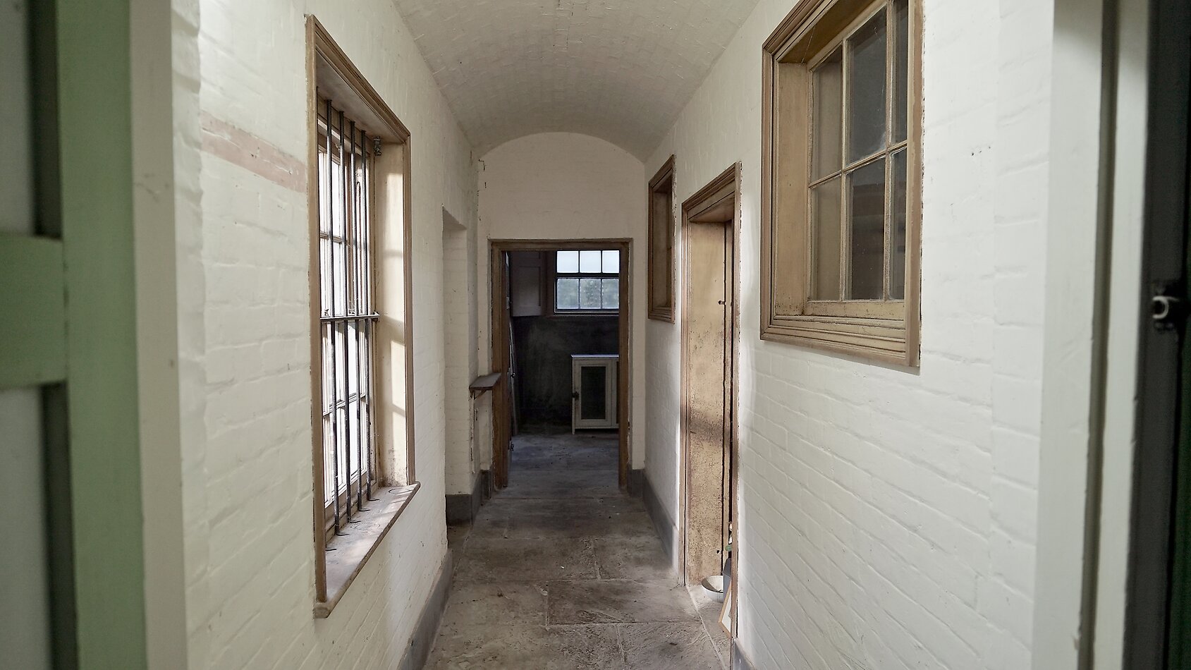 Derelict Victorian Manor - Suffolk