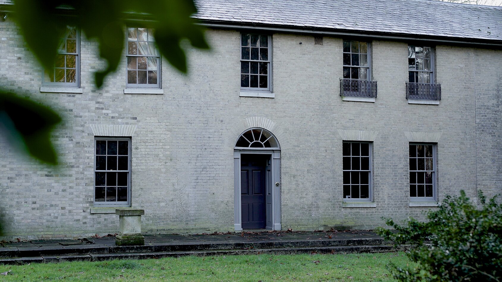 Derelict Victorian Manor - Suffolk