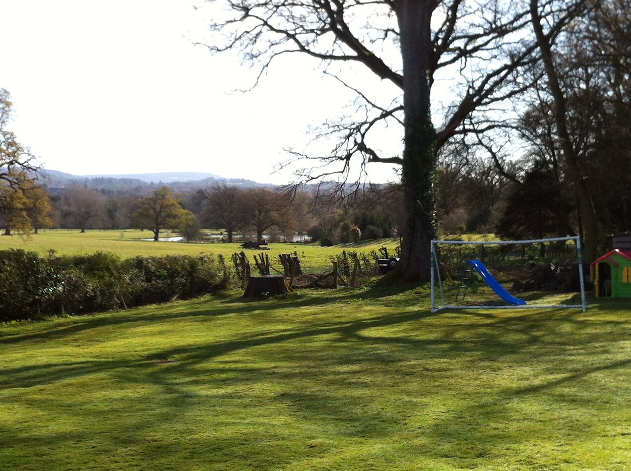 Ryddenwood, Guildford