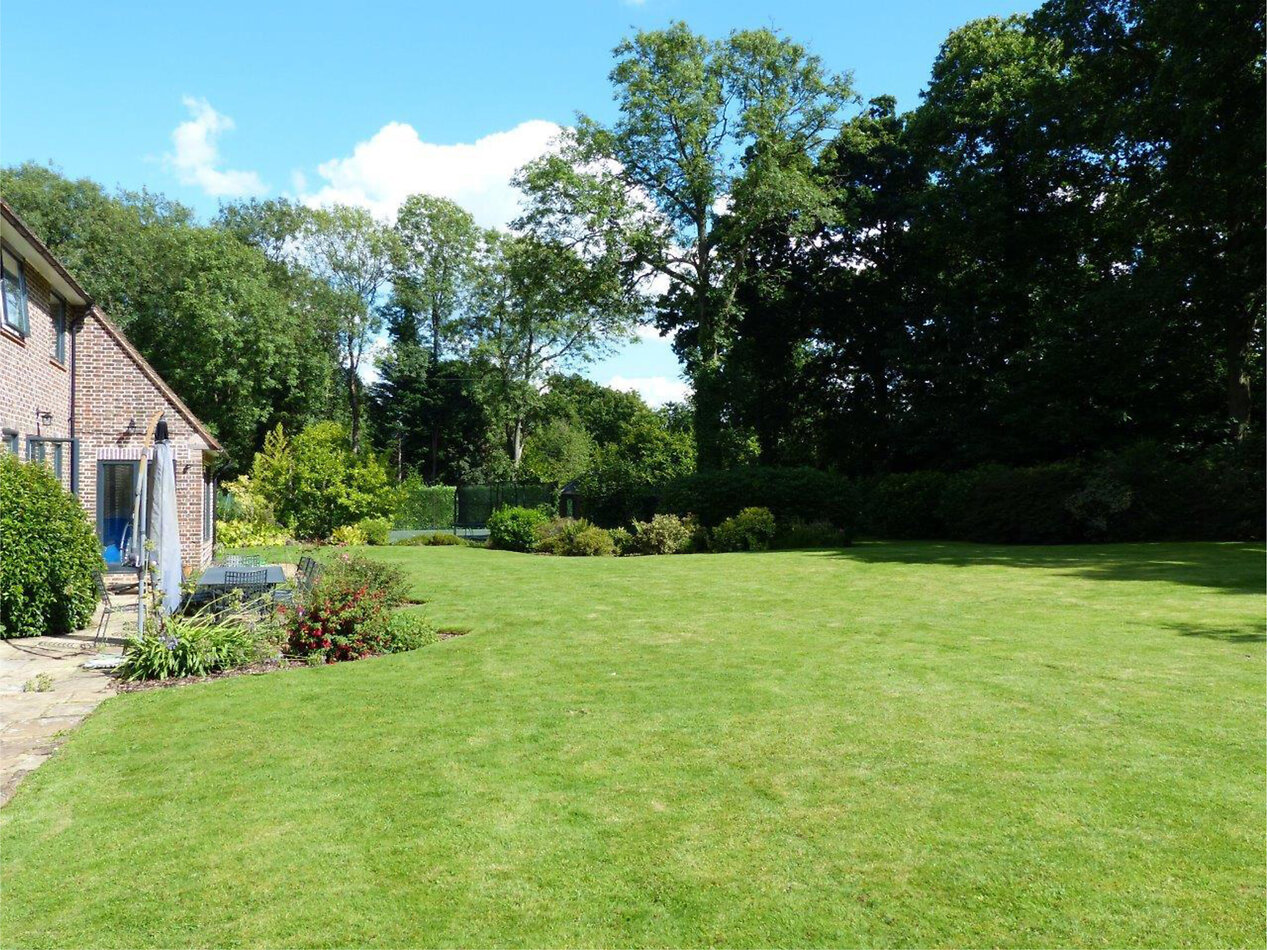 Ryddenwood, Guildford