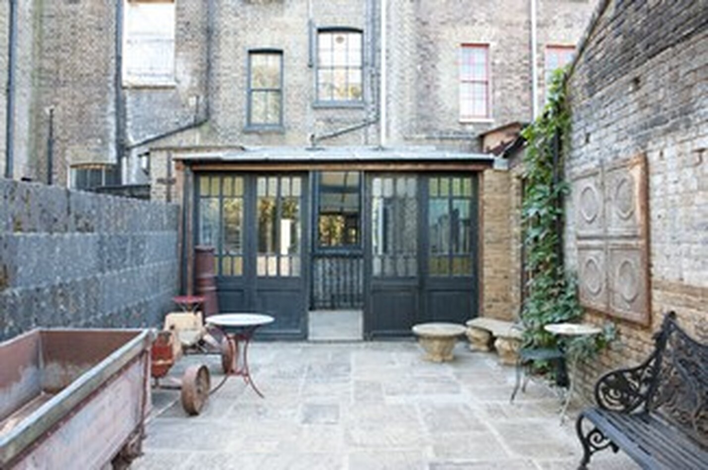 House Next Door N16