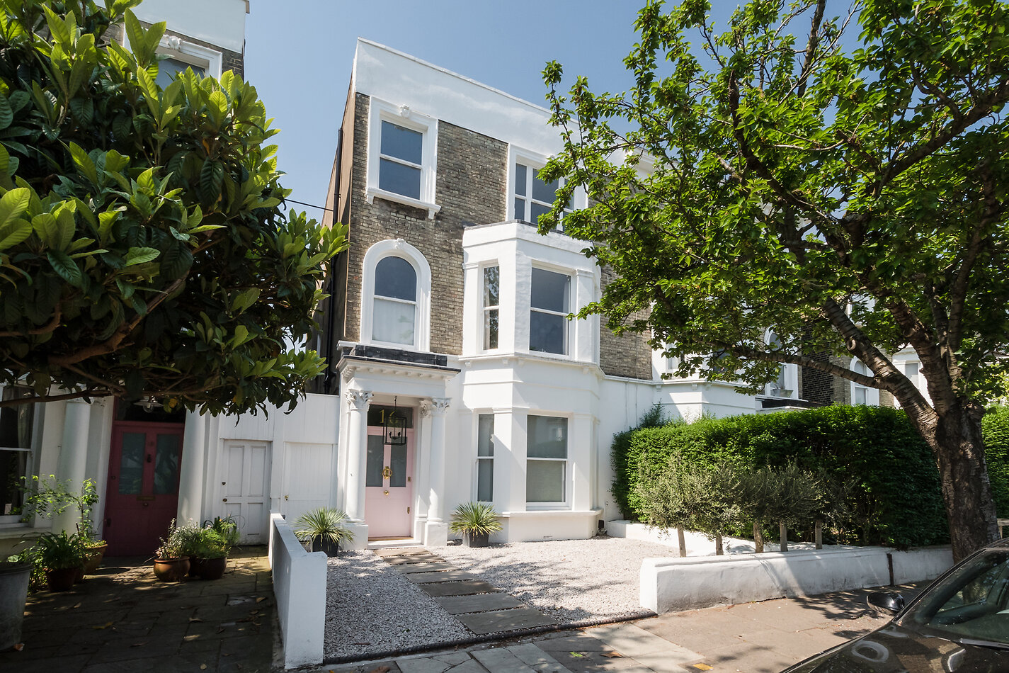 Boscombe Road W12